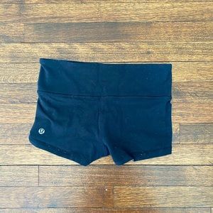 Lulu lemon yoga shorts